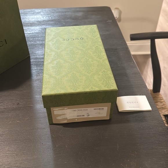 Gucci Thong Leather Malaga Kid-perfect Pink SZ39 - Picture 5 of 6